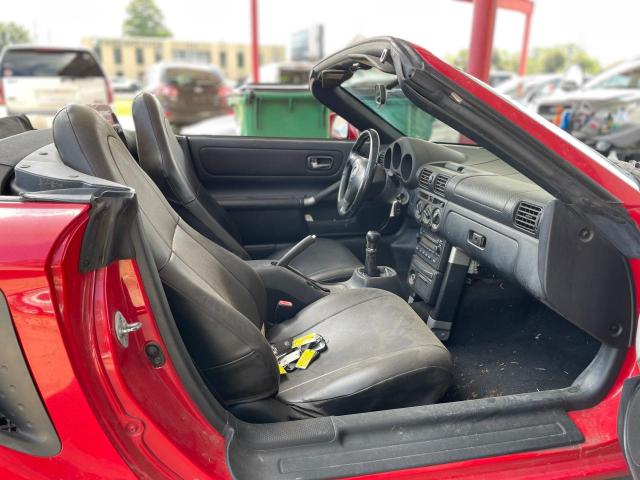 Photo 6 from auction – 2001 TOYOTA MR2 SPYDER with VIN JTDFR320X10027562