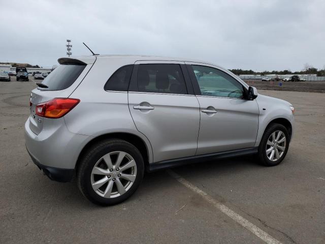 Photo 3 from auction – 2015 MITSUBISHI OUTLANDER with VIN 4A4AR4AU1FE013671