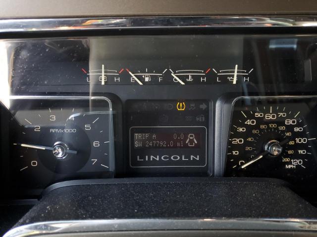 Photo 9 from auction – 2011 LINCOLN NAVIGATOR with VIN 5LMJJ3J5XBEJ02353
