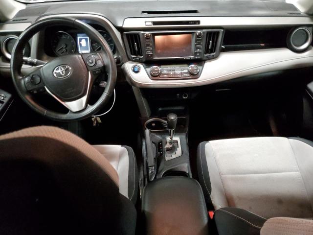 Photo 8 from auction – 2017 TOYOTA RAV4 XLE with VIN 2T3RFREV4HW692799