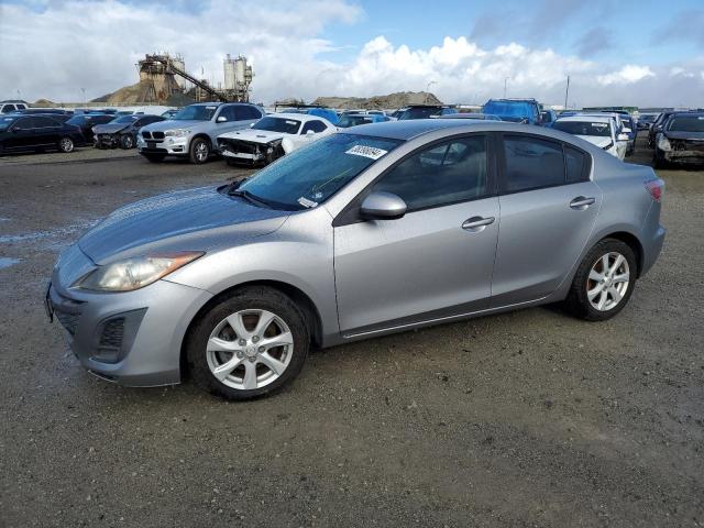 MAZDA 3 I 2011 with VIN JM1BL1VF1B1427851 - Photo from auction