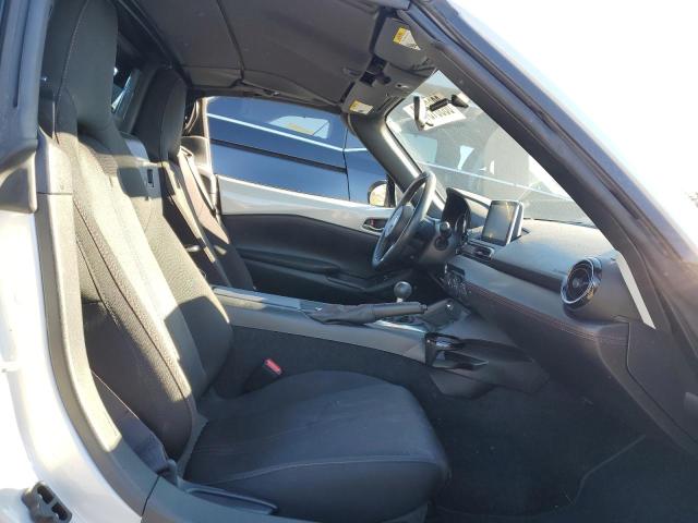 Photo 10 from auction – 2017 MAZDA MX-5 MIATA with VIN JM1NDAL79H0103910