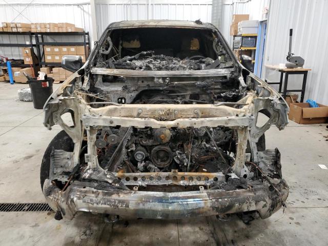Photo 5 from auction – 2022 CHEVROLET SILVERADO with VIN 1GCUDDED6NZ571066