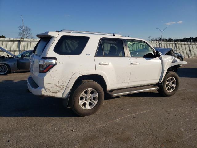 Photo 3 from auction – 2016 TOYOTA 4RUNNER SR with VIN JTEBU5JR5G5392795