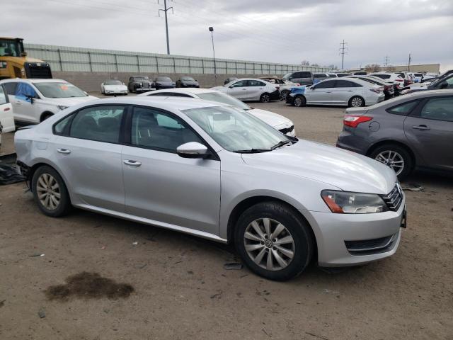 Photo 4 from auction – 2012 VOLKSWAGEN PASSAT S with VIN 1VWAH7A33CC095863