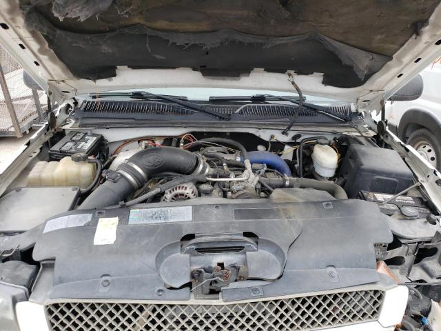 Photo 11 from auction – 2003 CHEVROLET SILVERADO with VIN 1GCHC29123E147350