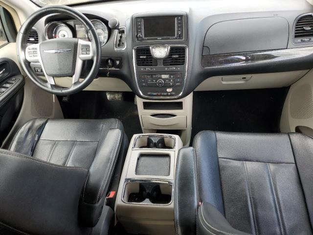 Photo 8 from auction – 2014 CHRYSLER TOWN & COU with VIN 2C4RC1BG2ER324255
