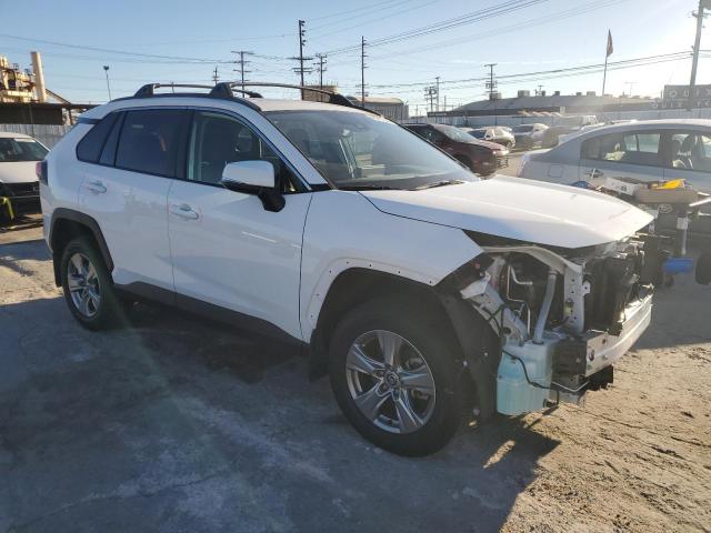 Photo 4 from auction – 2023 TOYOTA RAV4 XLE with VIN JTMW1RFVXPD105405