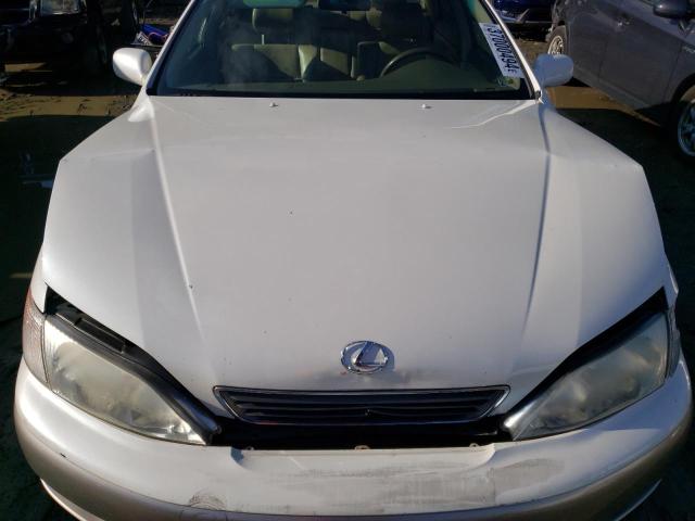 Photo 11 from auction – 1998 LEXUS ES 300 with VIN JT8BF28G4W5028706