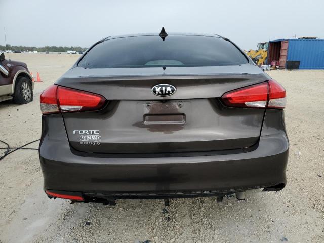 Photo 6 from auction – 2017 KIA FORTE LX with VIN 3KPFL4A77HE018356
