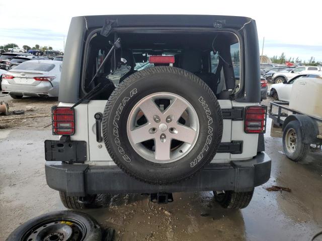 Photo 6 from auction – 2015 JEEP WRANGLER U with VIN 1C4BJWDG9FL510712