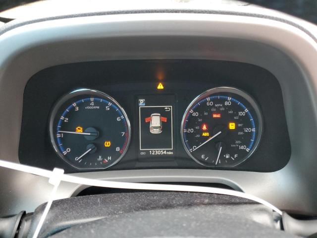 Photo 9 from auction – 2016 TOYOTA RAV4 XLE with VIN 2T3RFREV3GW449757