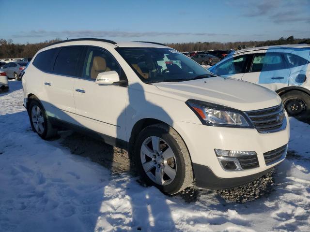 Photo 4 from auction – 2014 CHEVROLET TRAVERSE L with VIN 1GNKRJKD7EJ212617
