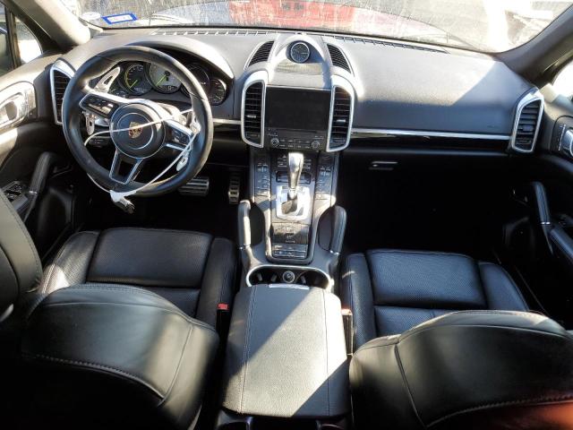 Photo 8 from auction – 2017 PORSCHE CAYENNE SE with VIN WP1AE2A22HLA75549