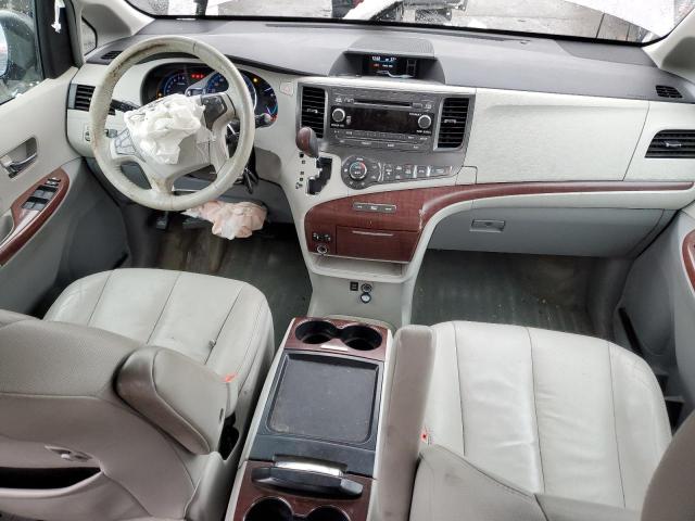 Photo 8 from auction – 2011 TOYOTA SIENNA XLE with VIN 5TDDK3DC2BS025287
