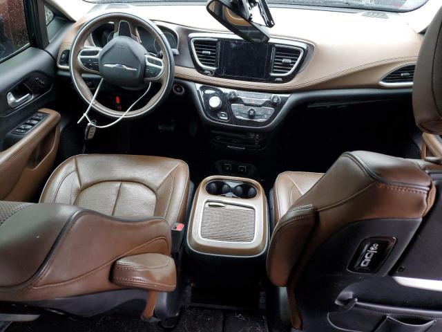 Photo 8 from auction – 2017 CHRYSLER PACIFICA L with VIN 2C4RC1GG0HR777898