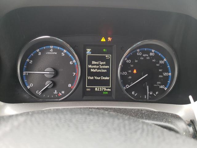 Photo 9 from auction – 2018 TOYOTA RAV4 LIMIT with VIN 2T3DFREV2JW790598
