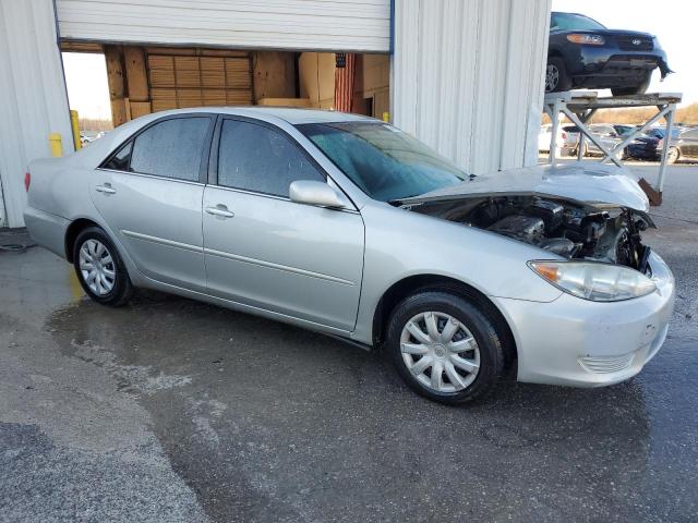 Photo 4 from auction – 2005 TOYOTA CAMRY LE with VIN 4T1BE32K85U013536