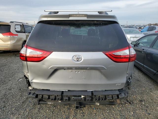 Photo 6 from auction – 2018 TOYOTA SIENNA XLE with VIN 5TDYZ3DC4JS925099