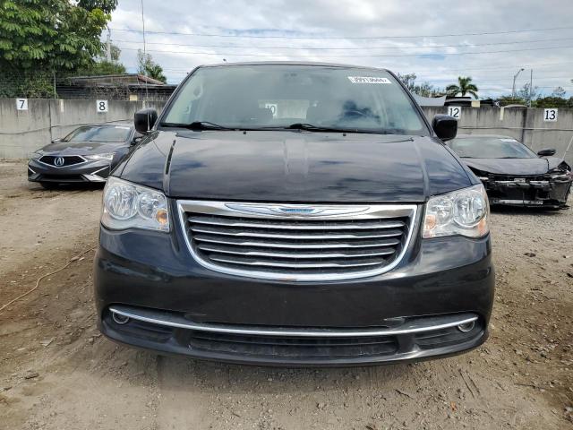 Photo 5 from auction – 2016 CHRYSLER TOWN & COU with VIN 2C4RC1BG6GR289786