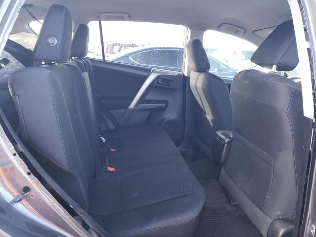 Photo 10 from auction – 2017 TOYOTA RAV4 LE with VIN 2T3BFREV8HW612292