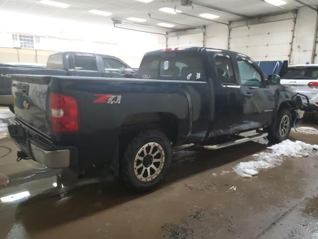 Foto 3 de la subasta – 2007 CHEVROLET SILVERADO con VIN 1GCEK19037Z552011