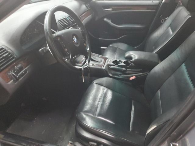 Photo 7 from auction – 2005 BMW 325 I with VIN WBAEV33475KX09427