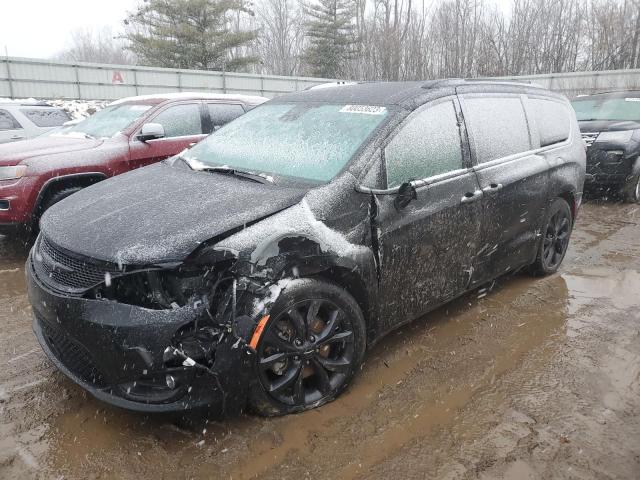 CHRYSLER PACIFICA T 2020 with VIN 2C4RC1EG6LR211045 - Photo from auction