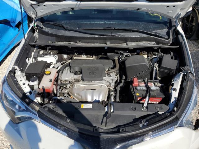 Photo 11 from auction – 2017 TOYOTA RAV4 LIMIT with VIN 2T3DFREV8HW690662