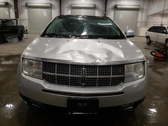 Photo 5 from auction – 2009 LINCOLN MKX with VIN 2LMDU88C59BJ13425