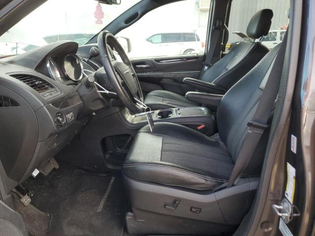 Photo 7 from auction – 2016 CHRYSLER TOWN & COU with VIN 2C4RC1HG3GR133454