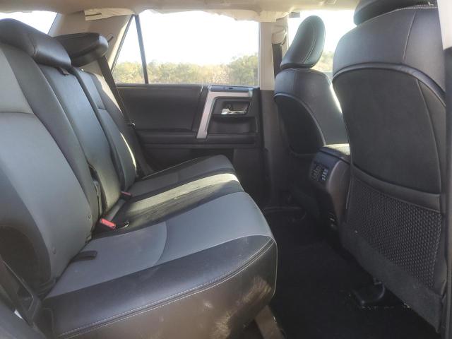 Photo 11 from auction – 2014 TOYOTA 4RUNNER SR with VIN JTEZU5JR5E5067611