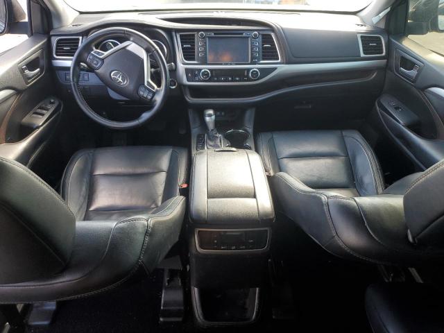 Photo 8 from auction – 2017 TOYOTA HIGHLANDER with VIN 5TDKZRFH6HS511270