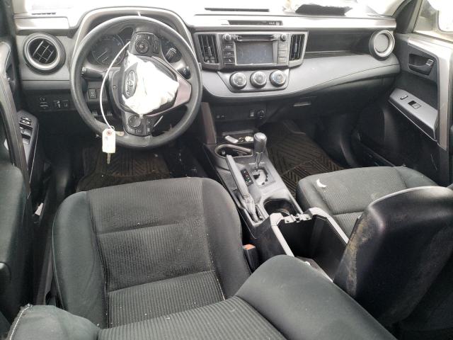 Photo 8 from auction – 2018 TOYOTA RAV4 LE with VIN JTMBFREV0JJ235770