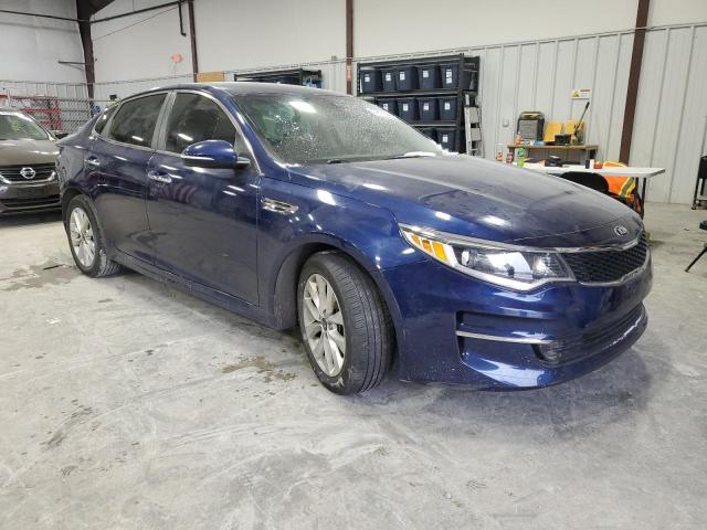 Photo 4 from auction – 2017 KIA OPTIMA LX with VIN 5XXGT4L39HG156101