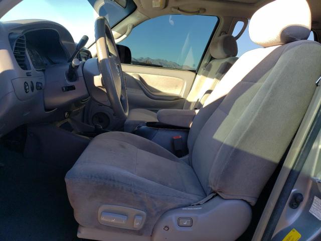 Photo 7 from auction – 2004 TOYOTA SEQUOIA SR with VIN 5TDBT44A04S210269