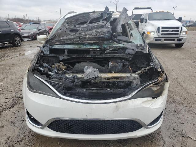 Photo 5 from auction – 2017 CHRYSLER PACIFICA T with VIN 2C4RC1BG9HR510198