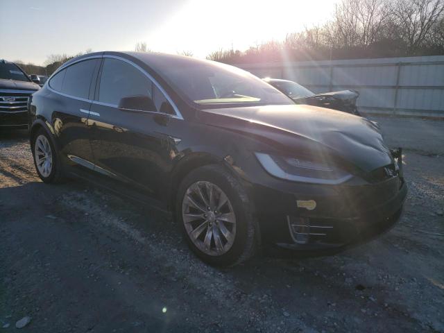 Photo 4 from auction – 2017 TESLA MODEL X with VIN 5YJXCBE20HF061194
