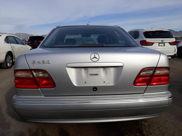 Photo 6 from auction – 2000 MERCEDES-BENZ E 430 with VIN WDBJF70J4YB067932