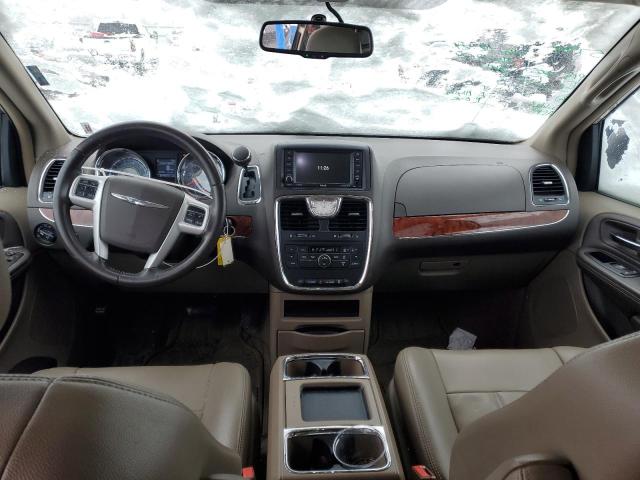 Photo 8 from auction – 2015 CHRYSLER TOWN & COU with VIN 2C4RC1BG8FR560992