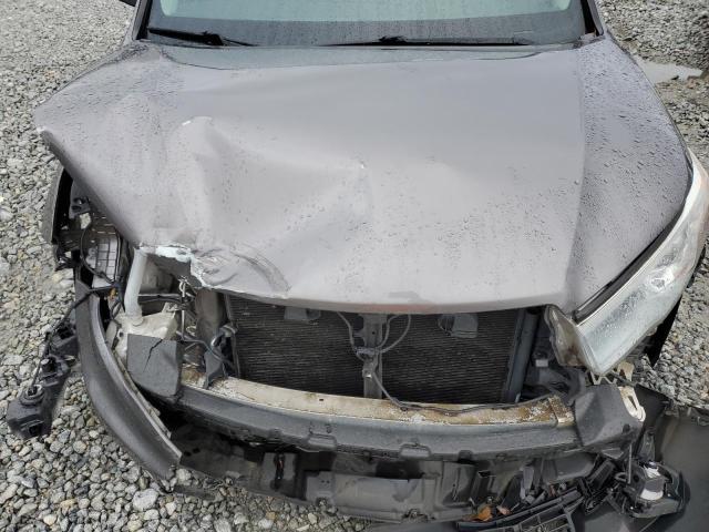 Photo 12 from auction – 2016 TOYOTA HIGHLANDER with VIN 5TDKKRFH9GS156176
