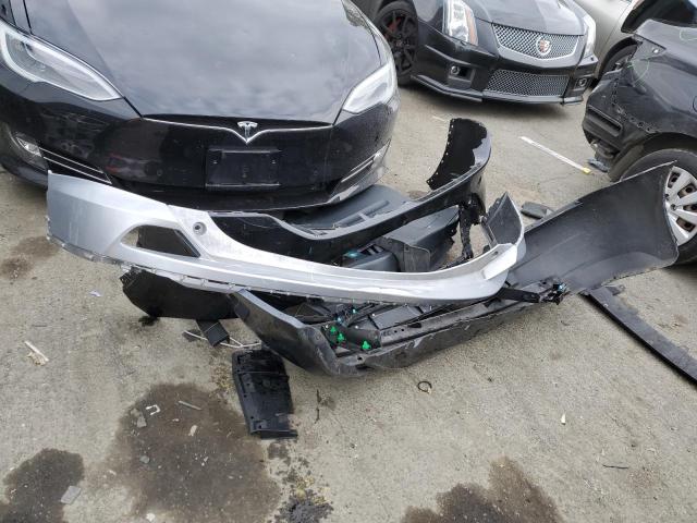 Photo 13 from auction – 2016 TOYOTA RAV4 LE with VIN 2T3ZFREV4GW272720