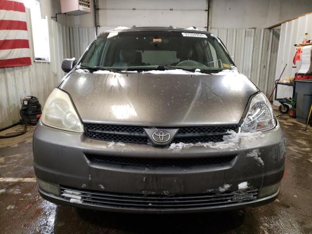 Photo 5 from auction – 2004 TOYOTA SIEANNA with VIN 5TDZA22C84S152425