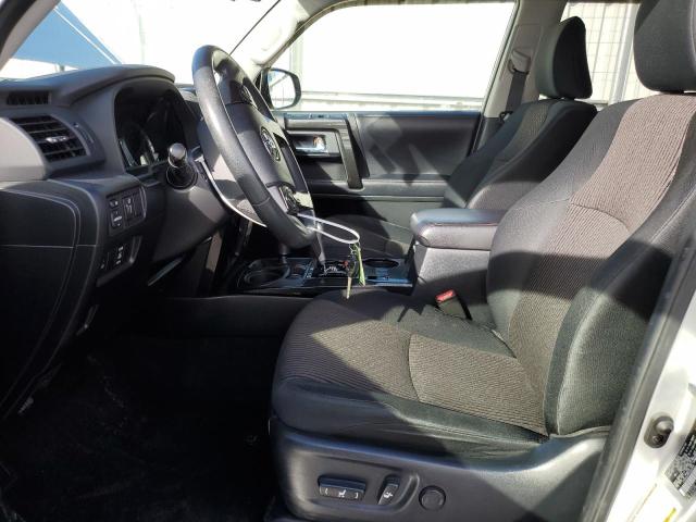 Photo 7 from auction – 2019 TOYOTA 4RUNNER SR with VIN JTEBU5JR3K5669291