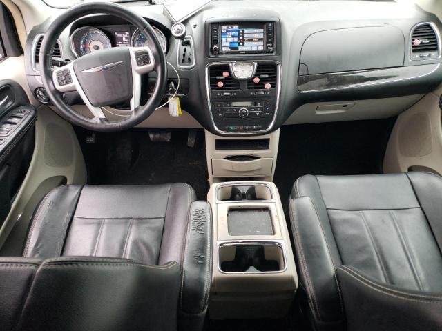 Photo 8 from auction – 2014 CHRYSLER TOWN & COU with VIN 2C4RC1BG2ER217397
