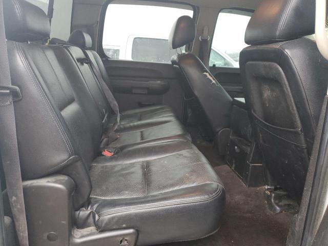 Photo 10 from auction – 2011 GMC SIERRA K25 with VIN 1GT120C83BF263857