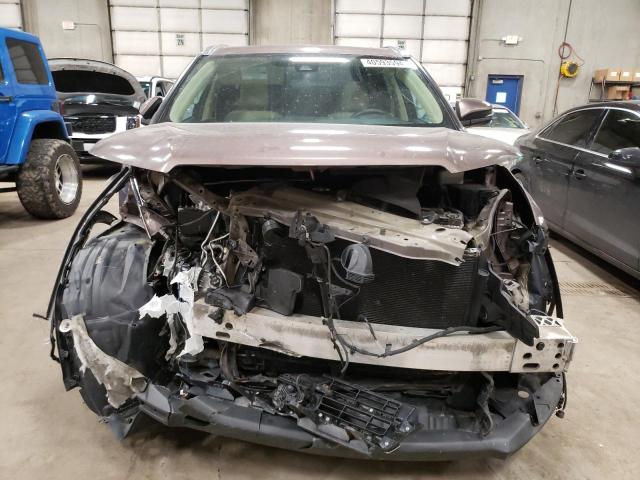 Photo 5 from auction – 2017 TOYOTA HIGHLANDER with VIN 5TDJZRFH3HS366636