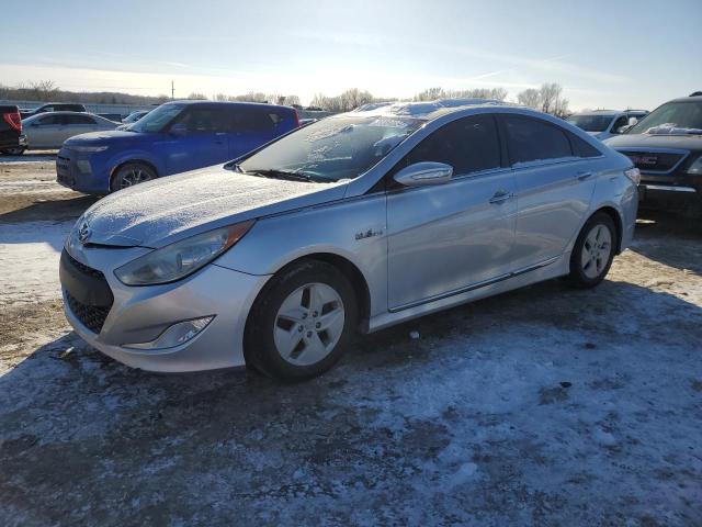 HYUNDAI SONATA HYB 2012 with VIN KMHEC4A40CA026887 - Photo from auction