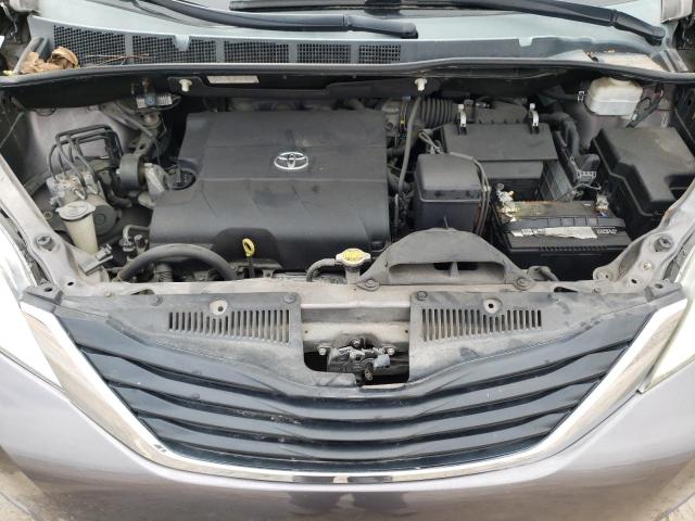 Photo 12 from auction – 2013 TOYOTA SIENNA LE with VIN 5TDKK3DC2DS304717