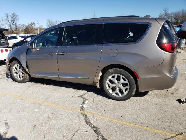 Photo 2 from auction – 2017 CHRYSLER PACIFICA T with VIN 2C4RC1BG6HR661273